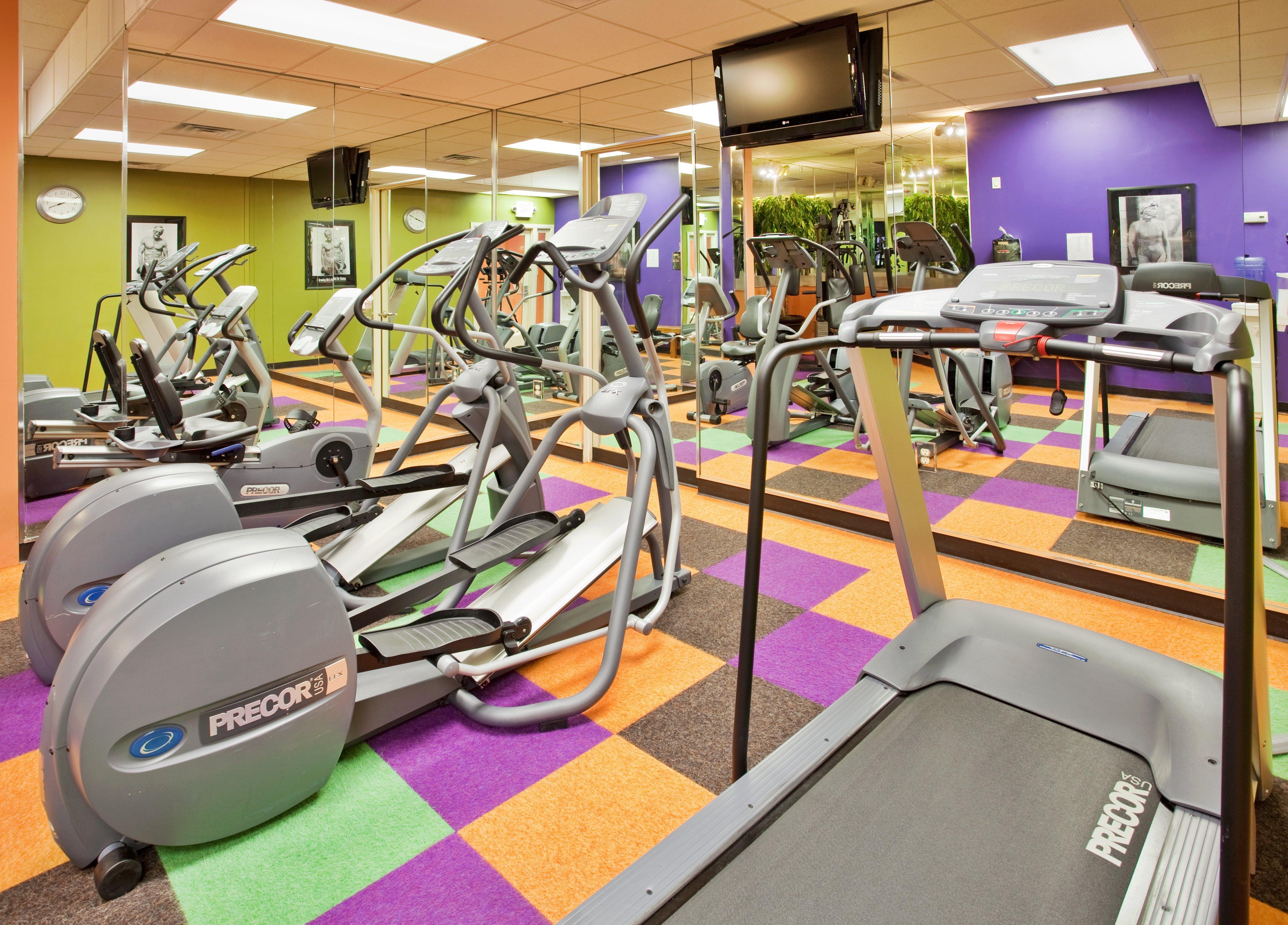 Holiday Inn At The Campus By Ihg Manhattan Bagian luar foto